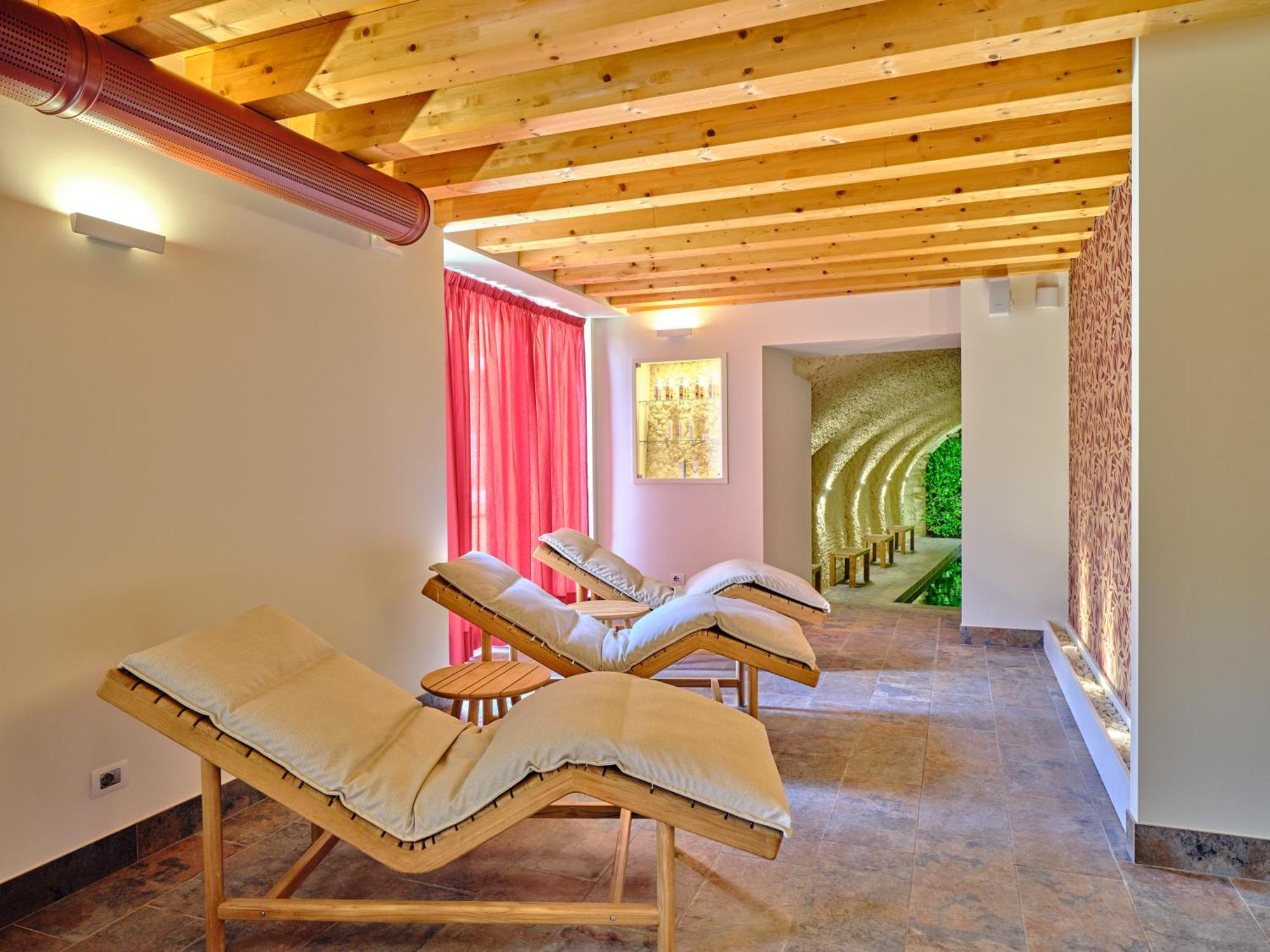 Villa Padovani Relais De Charme - Adults Only Pastrengo Bagian luar foto