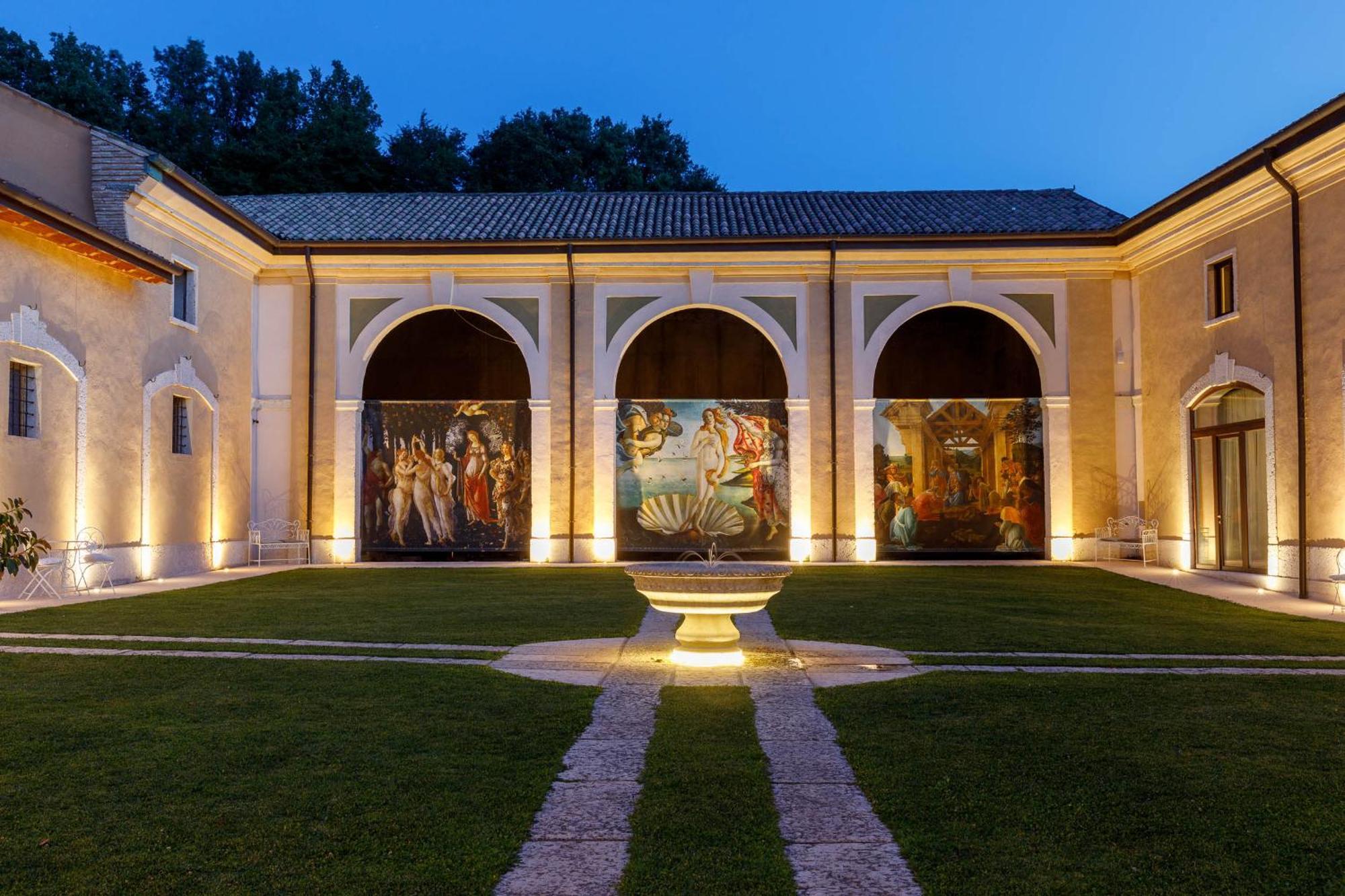 Villa Padovani Relais De Charme - Adults Only Pastrengo Bagian luar foto